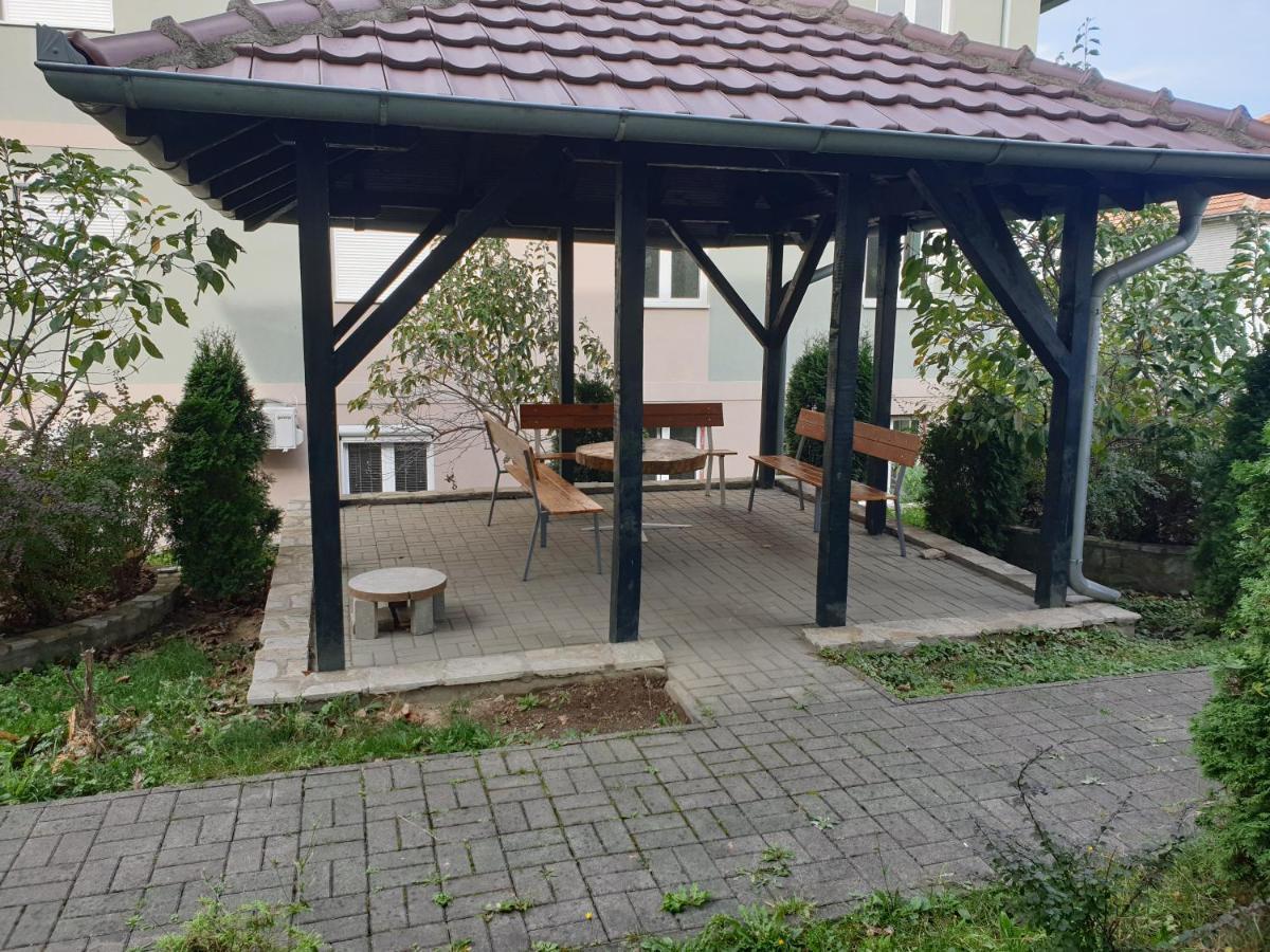 Studio Dunja Vrnjacka Banja Exterior photo
